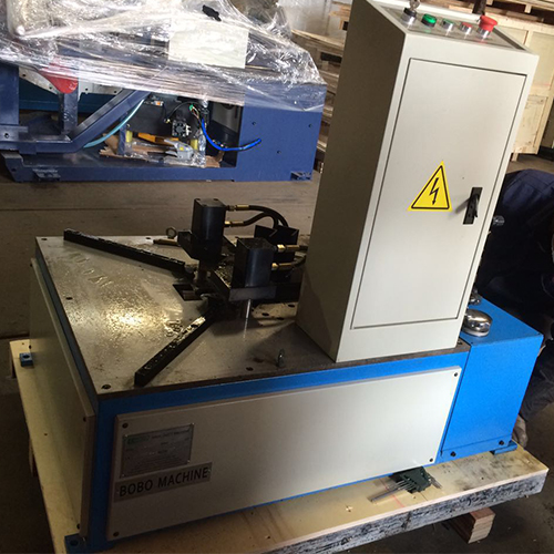 Duct Corner Assembling Machine