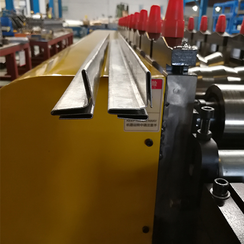 Standing S connector profiles