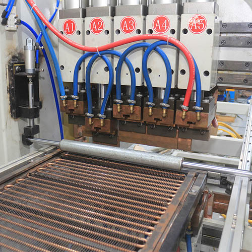 Condenser Wire And Tube Welding Machine