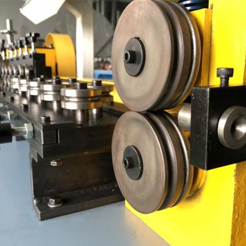 Steel Bundy Tube Straightening and Chipless Cutting Machine